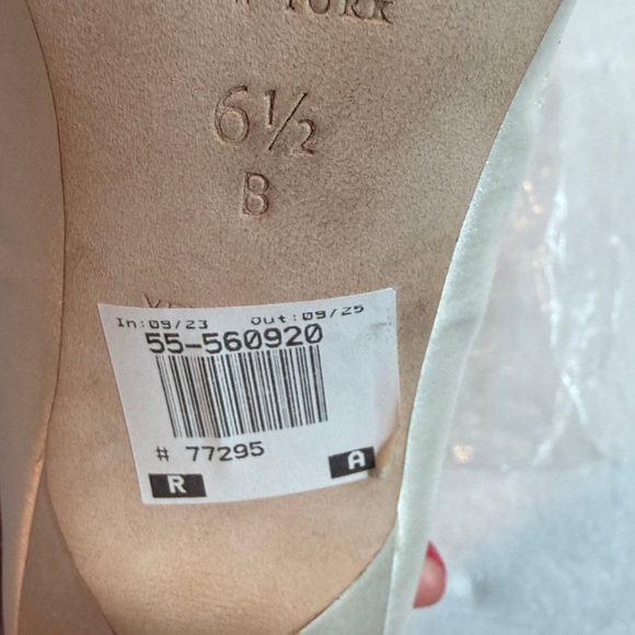 Kate Spade White Formal High Heel Shoes - Picture 4 of 5